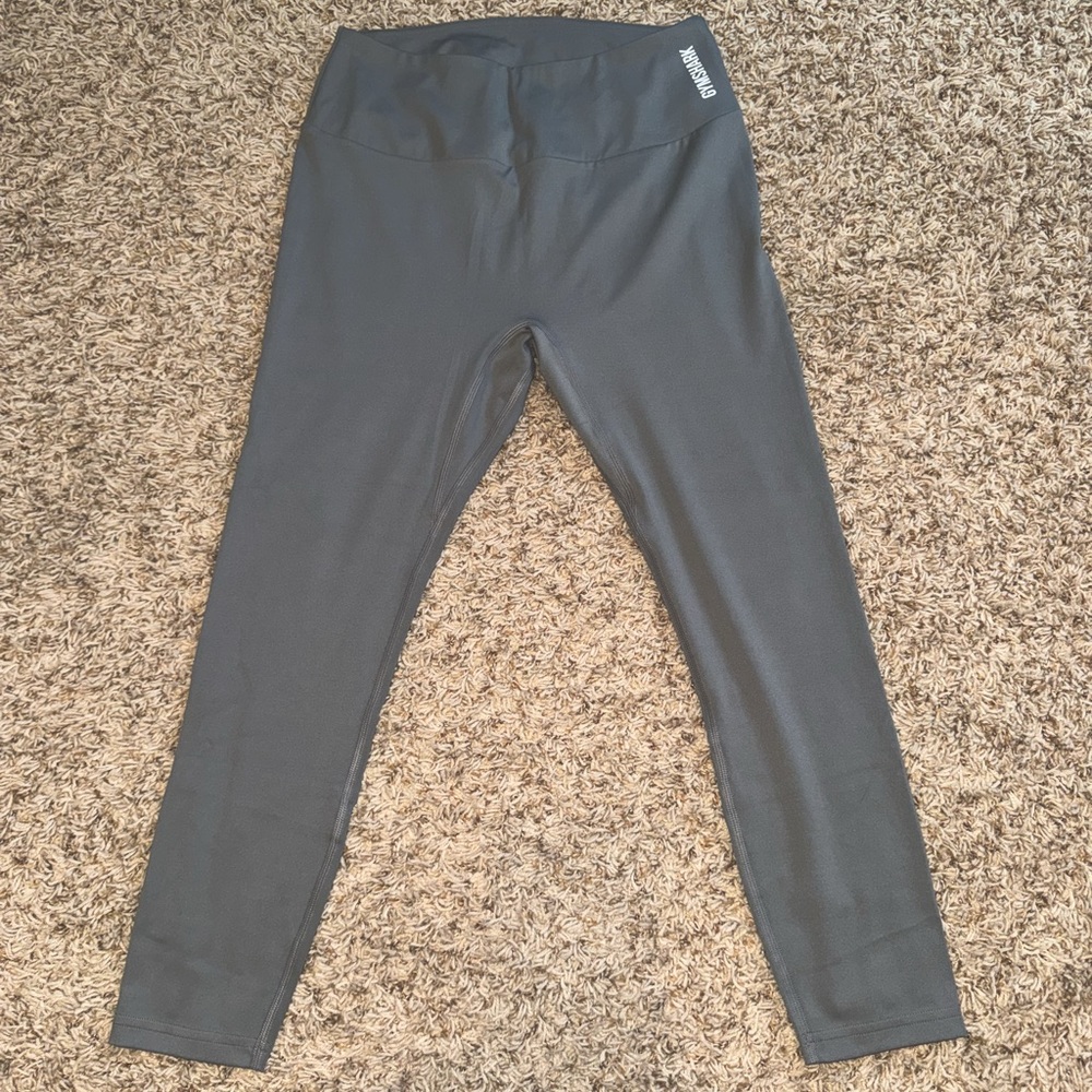 NWT Gymshark 7/8, Smokey grey leggings, Size Large